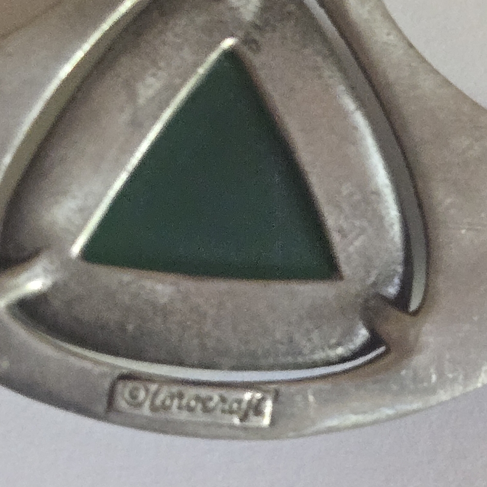 Silver Pendant with Green Stone - Picture 4 of 7